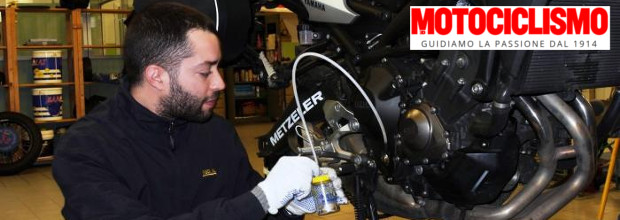 (Italiano) OGNI 10.000 KM, L’ANALISI DELL’OLIO CI PARLA DELLA SALUTE DEL MOTORE